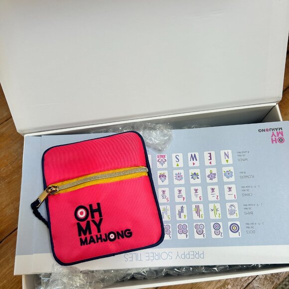 Oh My Mahjong Preppy Soiree - New in box Tiles - Picture 2 of 4